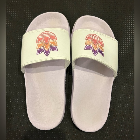 Adidas Adilette Lite Slides - Picture 5 of 5